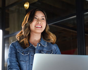 About | History of Billy Blue College of Design | Torrens University | Woman Student Studio Creative