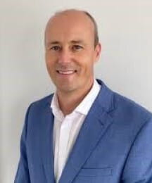 Scott Thompson headshot