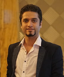 Ali Mirjalili headshot